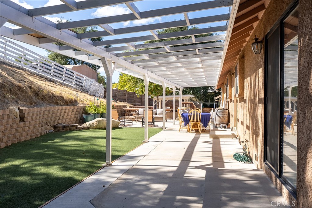 3880 Ardilla Road Atascadero, CA 93422 - Photo 43 of 60 Trellis covered patio.