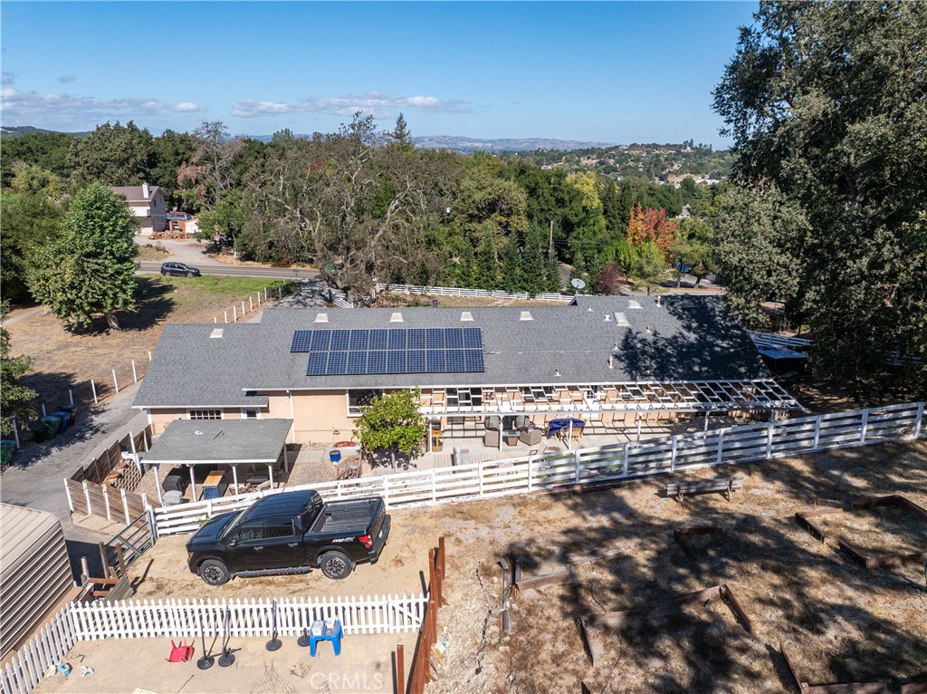 3880 Ardilla Road Atascadero, CA 93422 - Photo 46 of 60 an aerial view of multiple house