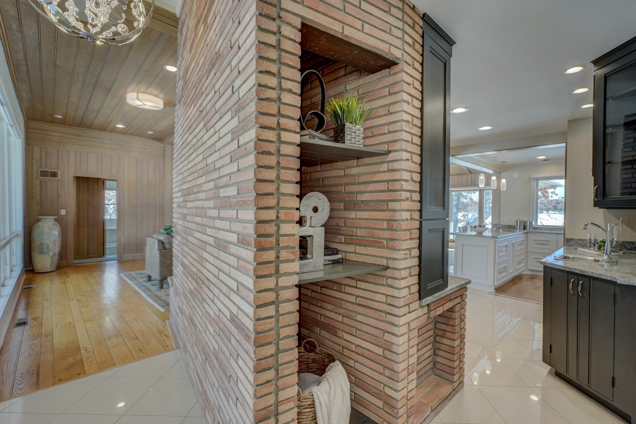 4 West Shore Road North Oaks, MN 55127 - Photo 12 of 52