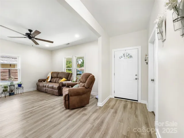 $285,000 | 1112 West 5th Avenue, Gastonia, NC 28052