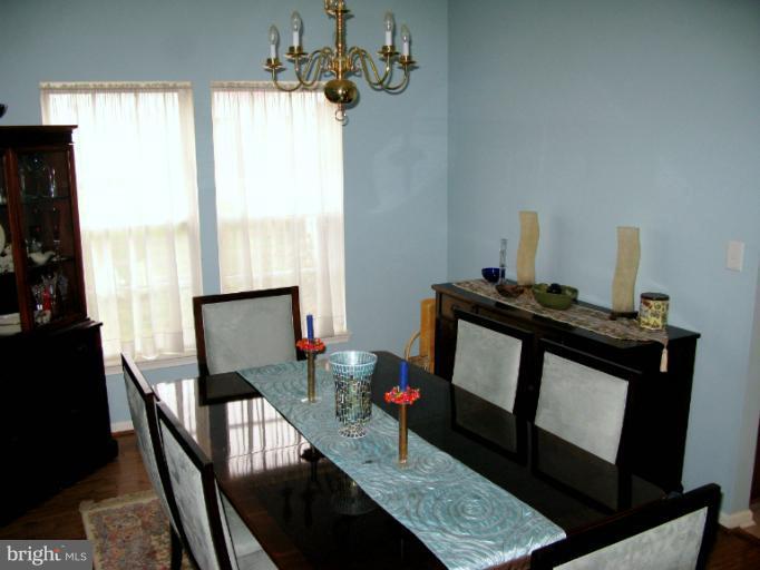 847 Sunny Chapel Road Odenton, MD 21113 - Photo 6 of 25 Dining Room