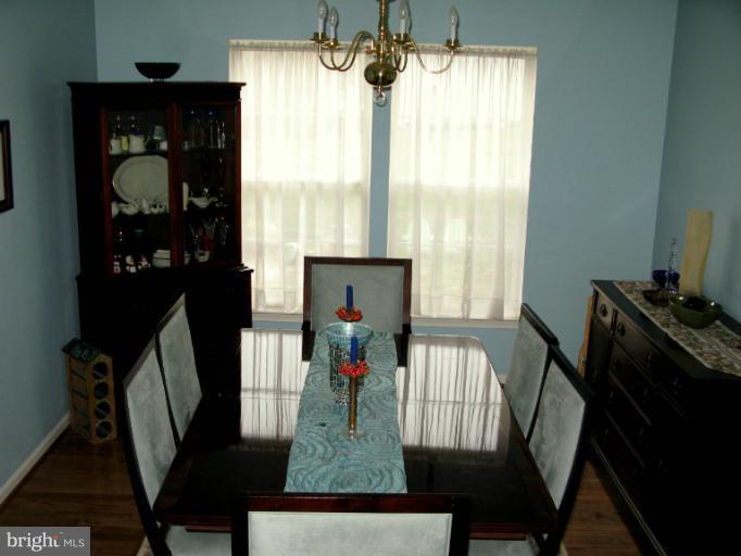 847 Sunny Chapel Road Odenton, MD 21113 - Photo 8 of 25 Dining Room