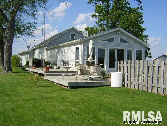 13975 Finney Road Girard, IL 62640 - Photo 1 of 9