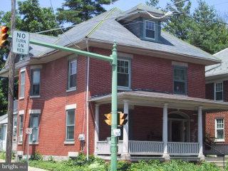 202 North Broad Street Lititz, PA 17543 - Photo 1 of 1