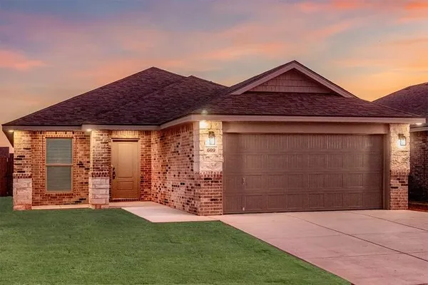 $231,000 | 2005 Durham Avenue, Wolfforth, TX 79382