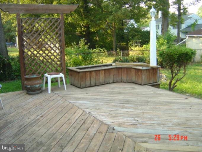 7205 Highland Street Springfield, VA 22150 - Photo 9 of 12 a view of outdoor space and yard