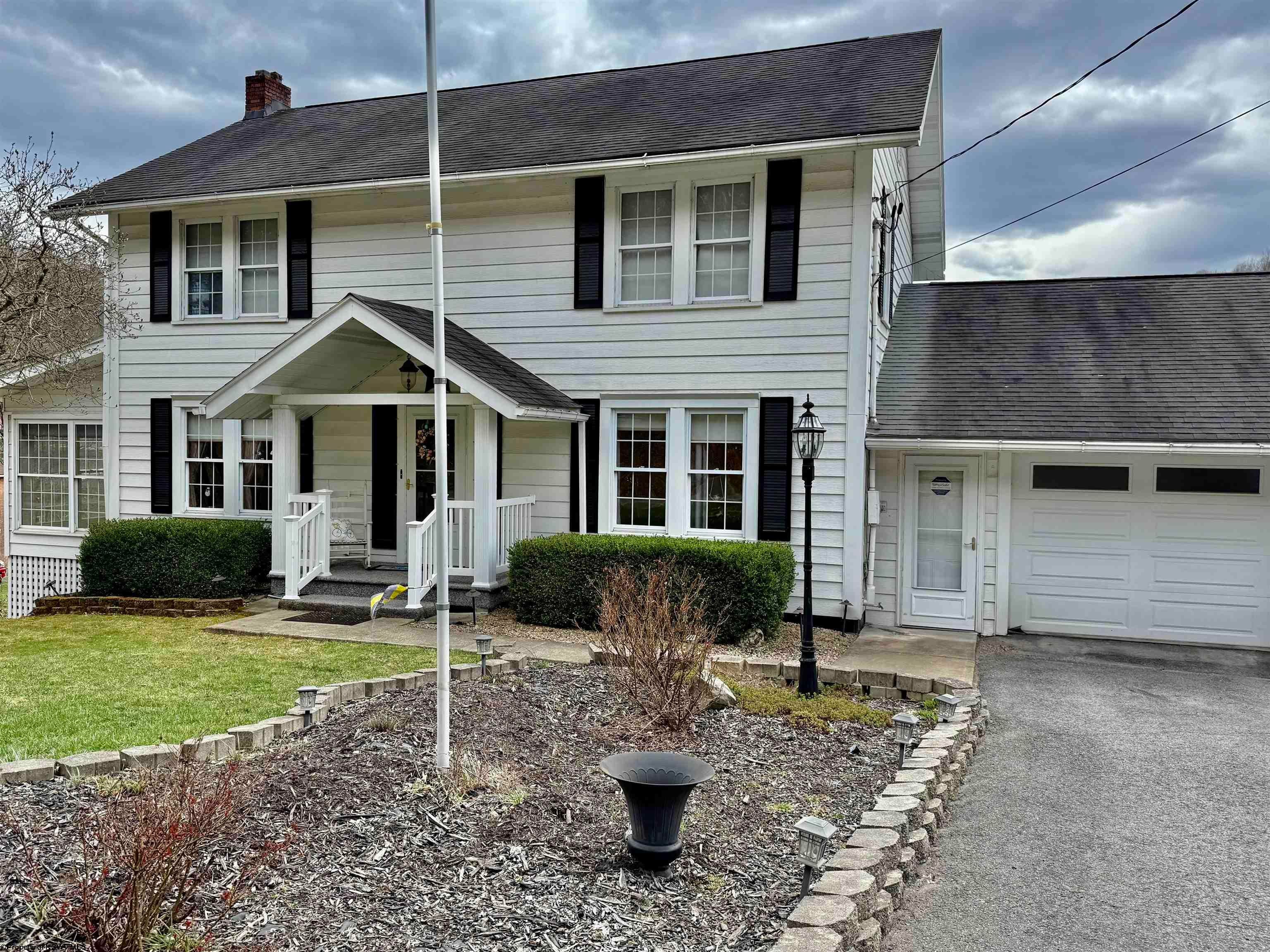 4356 Crossroads Road Fairview, WV 26570 - Photo 2 of 39 Gallery Image 2