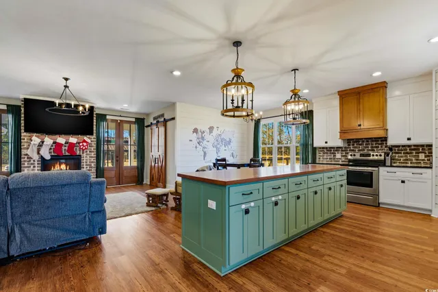 $675,000 | 851 Dog Bluff Road, Galivants Ferry, SC 29544