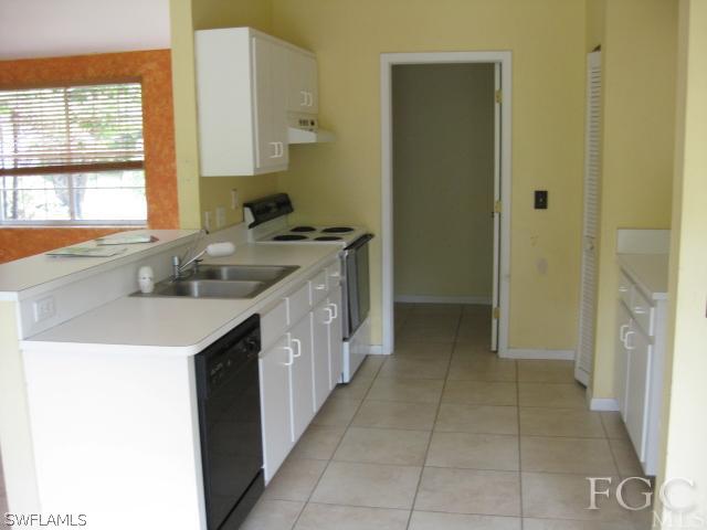 8156 Sandpiper Road Fort Myers, FL 33967 - Photo 5 of 14 Gallery Image 5