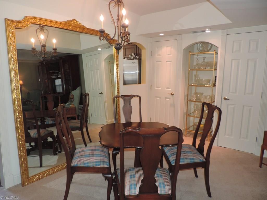 1723 Ternberry Road High Point, NC 27262 - Photo 6 of 21 Dining Area