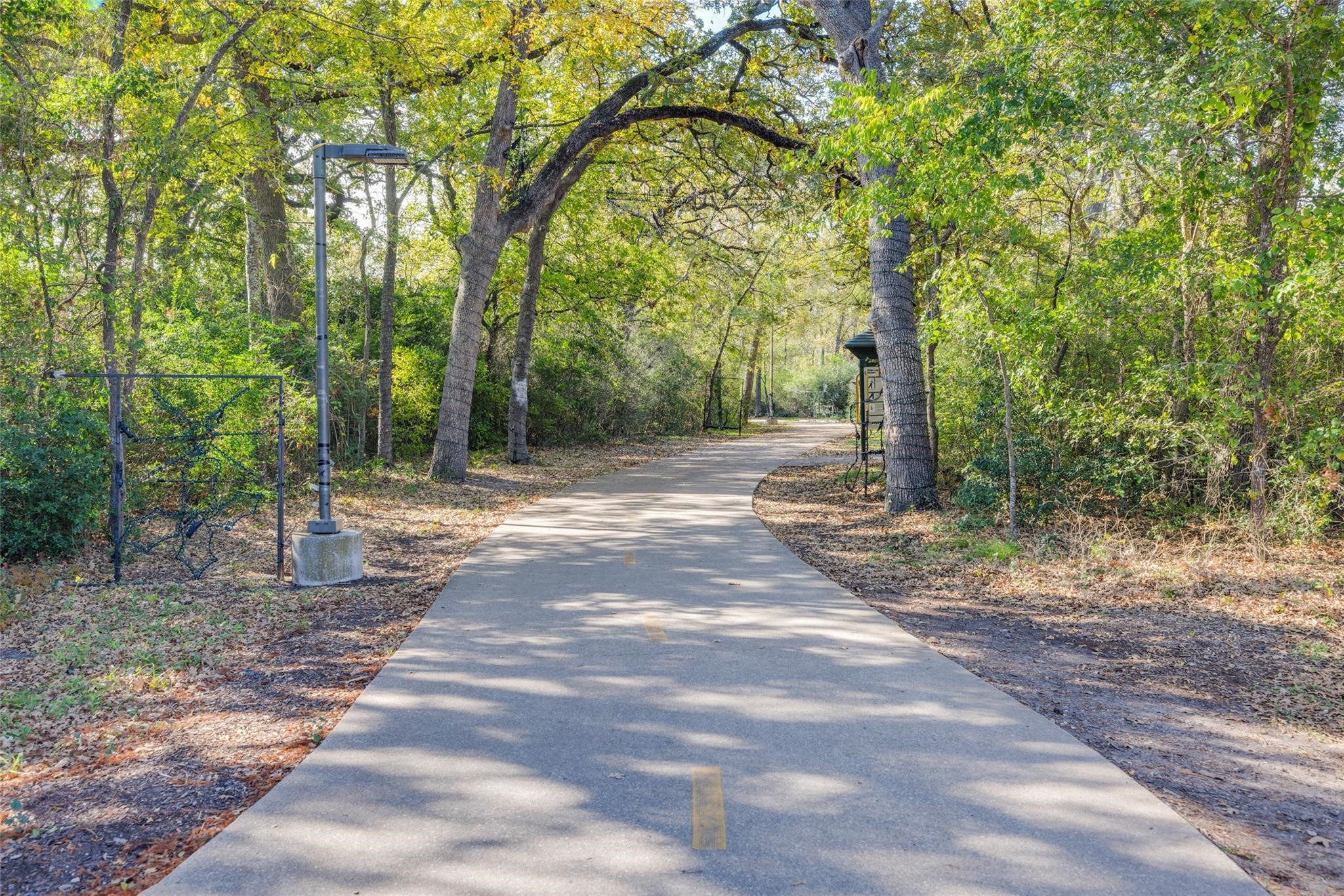 5444 Bear Run Bryan, TX 77807 - Photo 8 of 19