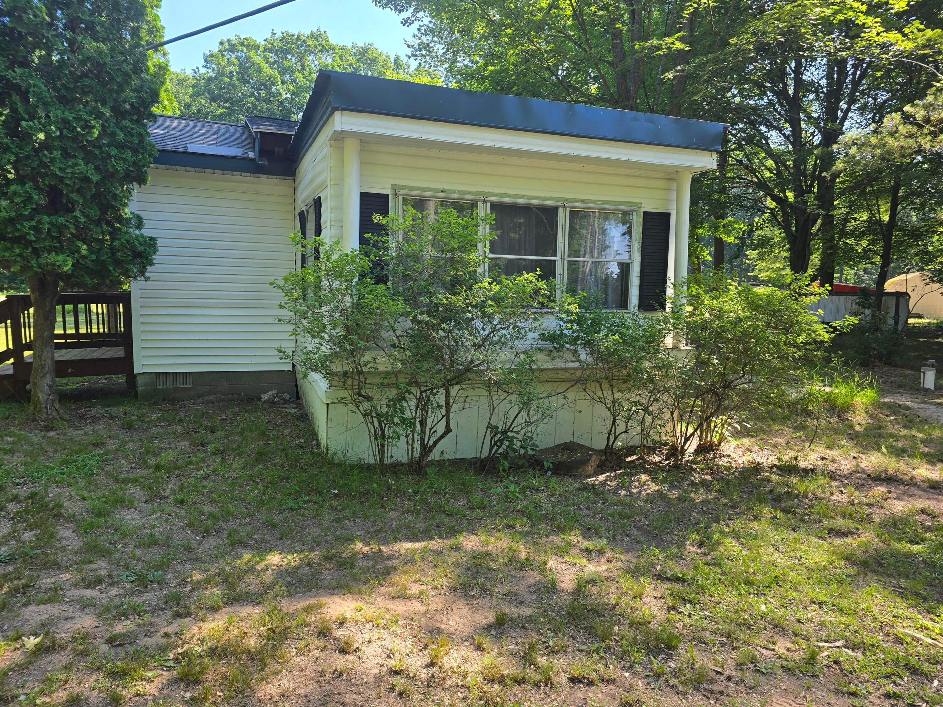 5548 North Flint Road Roscommon, MI 48653 - Photo 3 of 22 Gallery Image 3