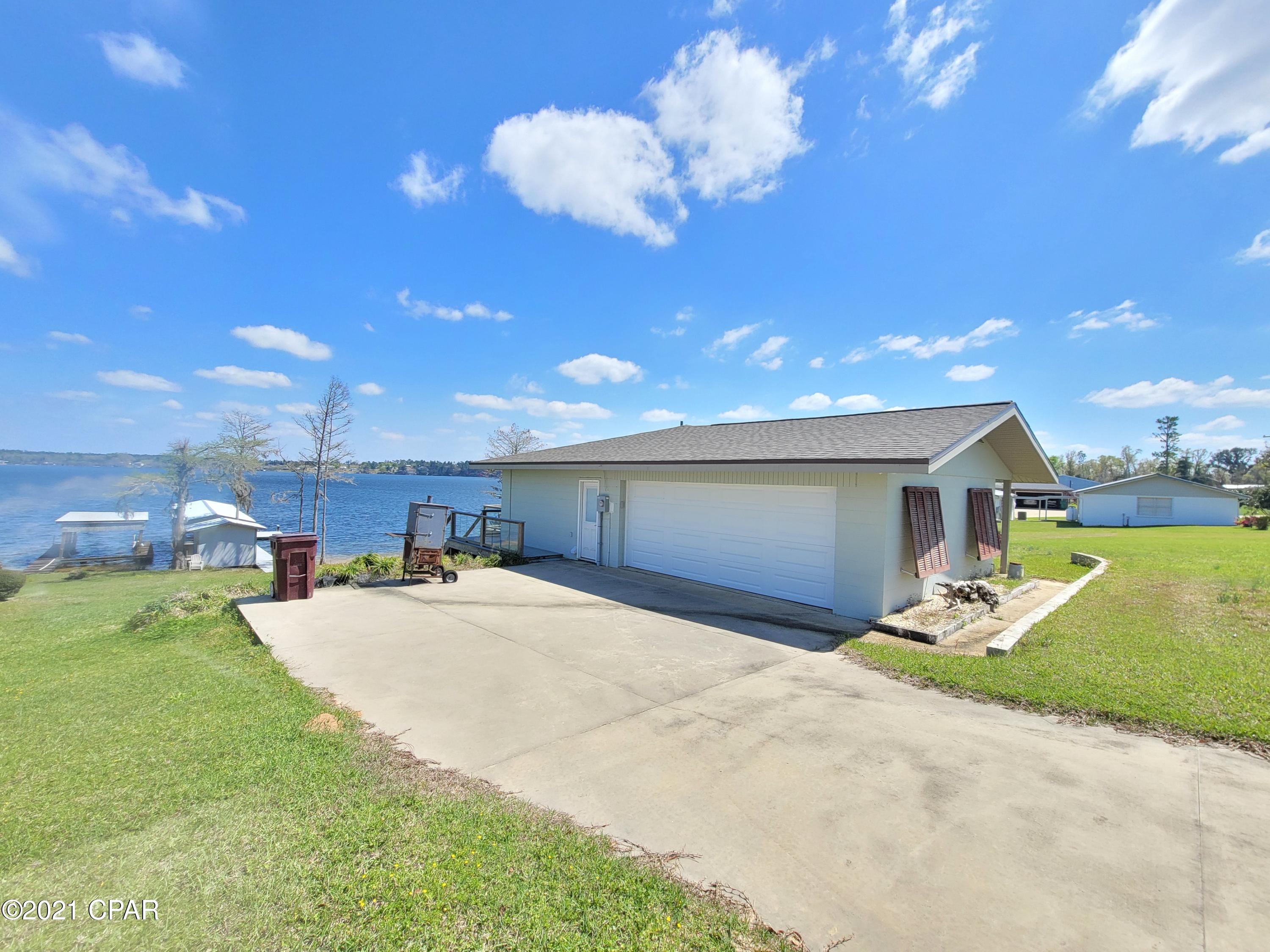 364 Lakepoint Road Alford, FL 32420 - Photo 23 of 66 Gallery Image 23