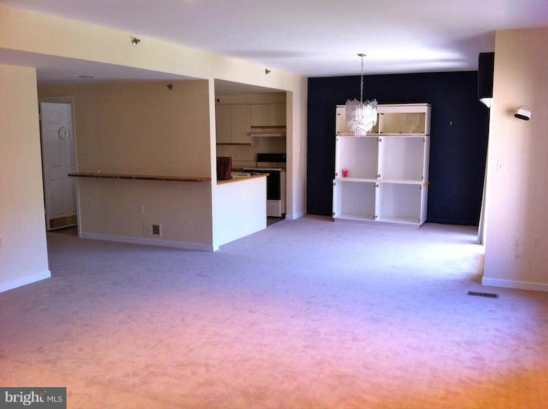 2331 Old Court Road, Unit 309 Baltimore, MD 21208 - Photo 4 of 4 Interior (General)