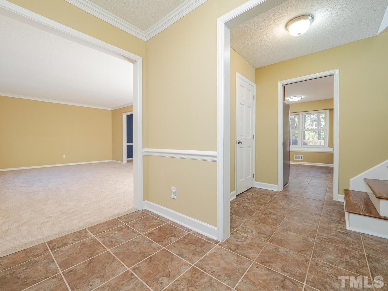 4604 Fernham Place Raleigh, NC 27612 - Photo 2 of 30 an empty room with windows and closet