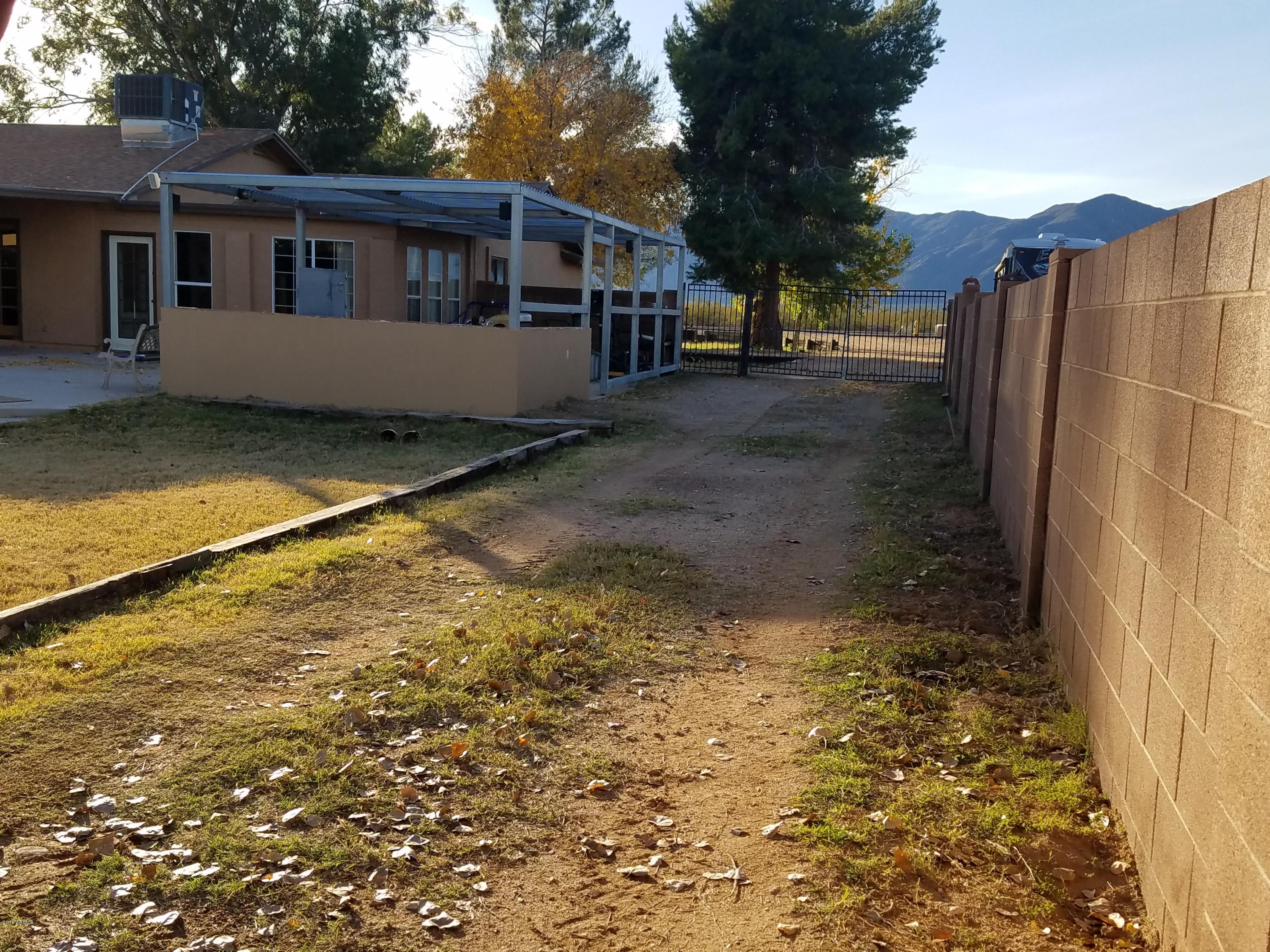 7829 North Perryville Road Waddell, AZ 85355 - Photo 41 of 41 20161226_161011