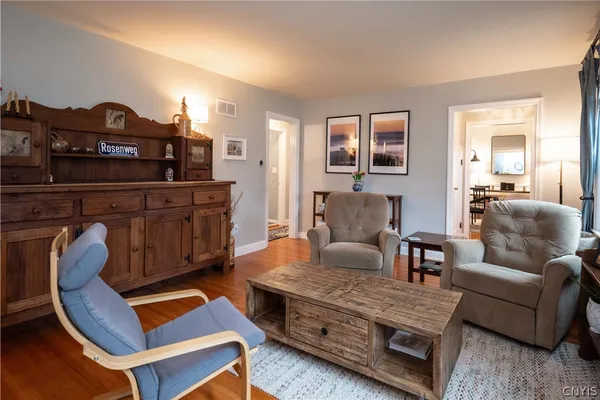 $419,000 | 1 Allen Road, New Hartford, NY 13501