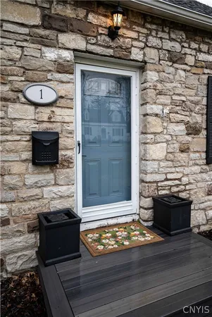 $419,000 | 1 Allen Road, New Hartford, NY 13501