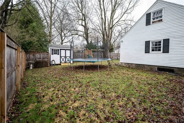 $419,000 | 1 Allen Road, New Hartford, NY 13501