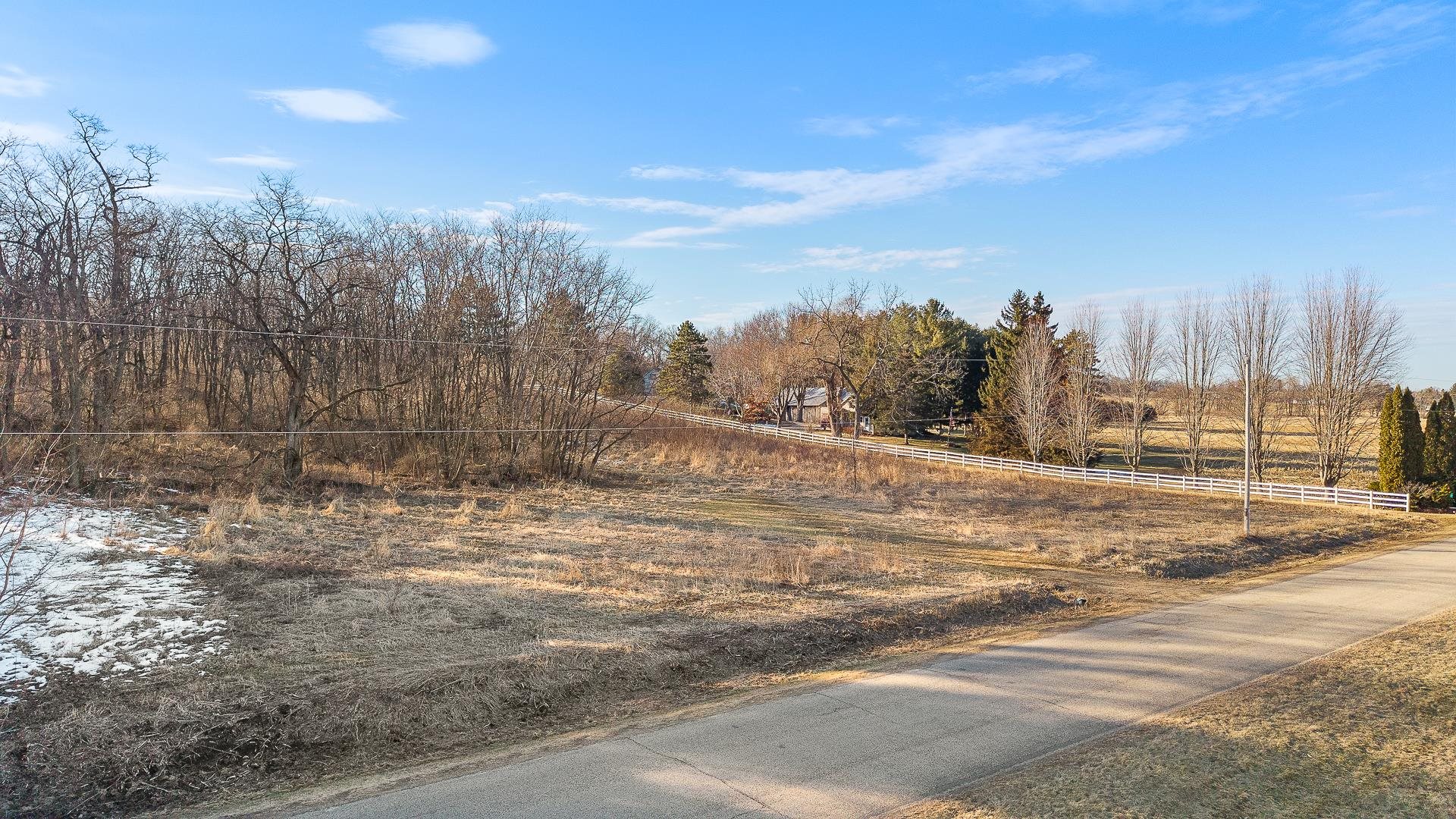 L1 Flint Stoughton, WI 53589 - Photo 6 of 7