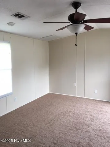 $1,195 | 315 Collins Street, Jacksonville, NC 28540