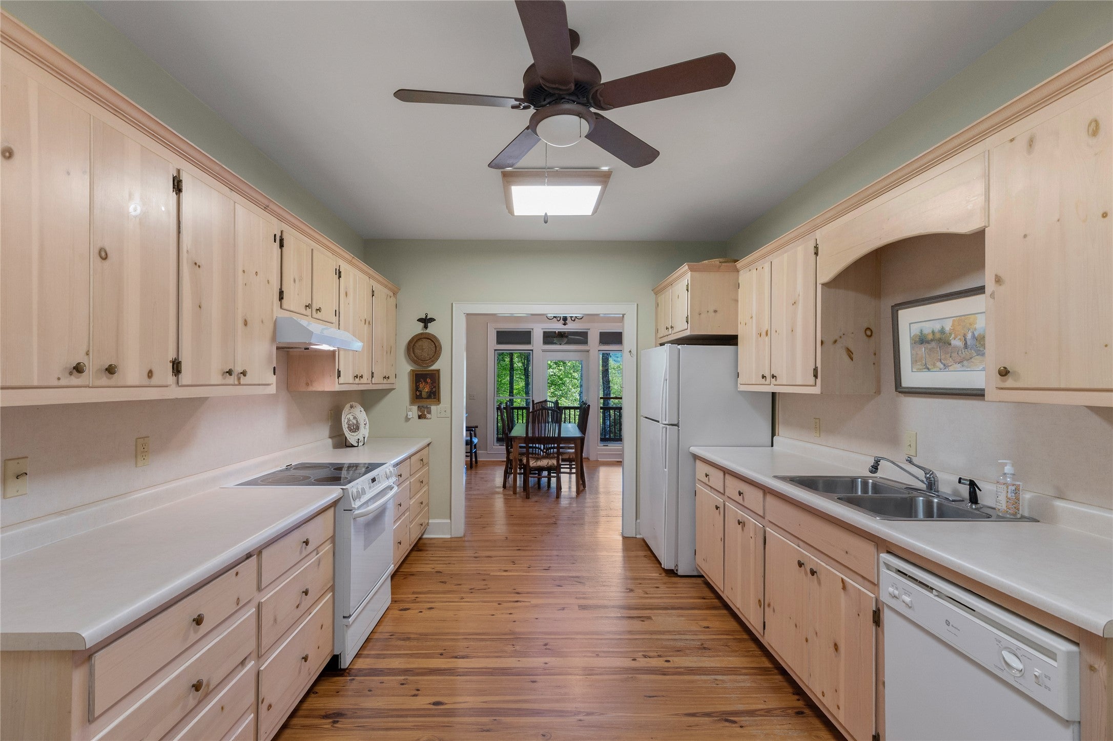 141 Old Ford Road Cashiers, NC 28717 - Photo 29 of 92 Gallery Image 29
