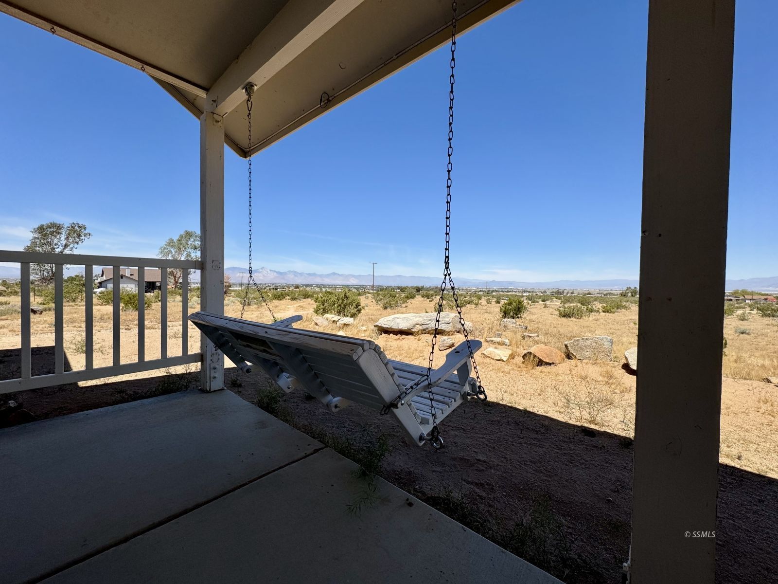 1661 East Dolphin Avenue Ridgecrest, CA 93555 - Photo 10 of 46
