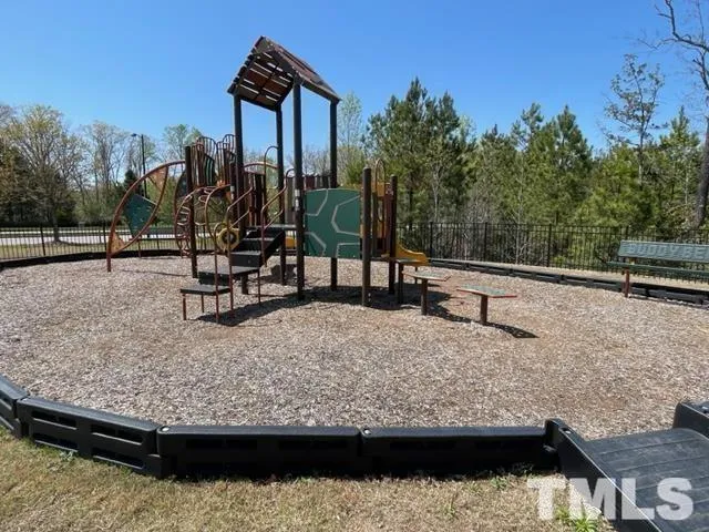 $2,200 | 515 Historic Drive, Hillsborough, NC 27278