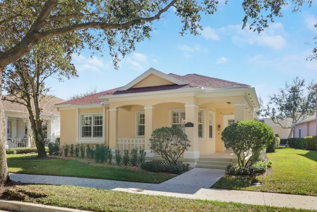 $879,000 | 138 Newcastle Drive, Jupiter, FL 33458