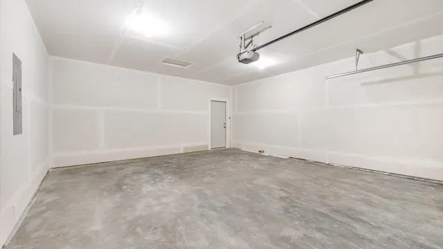 $2,750 | 2149 Westpointe Drive, Hastings, MN 55033