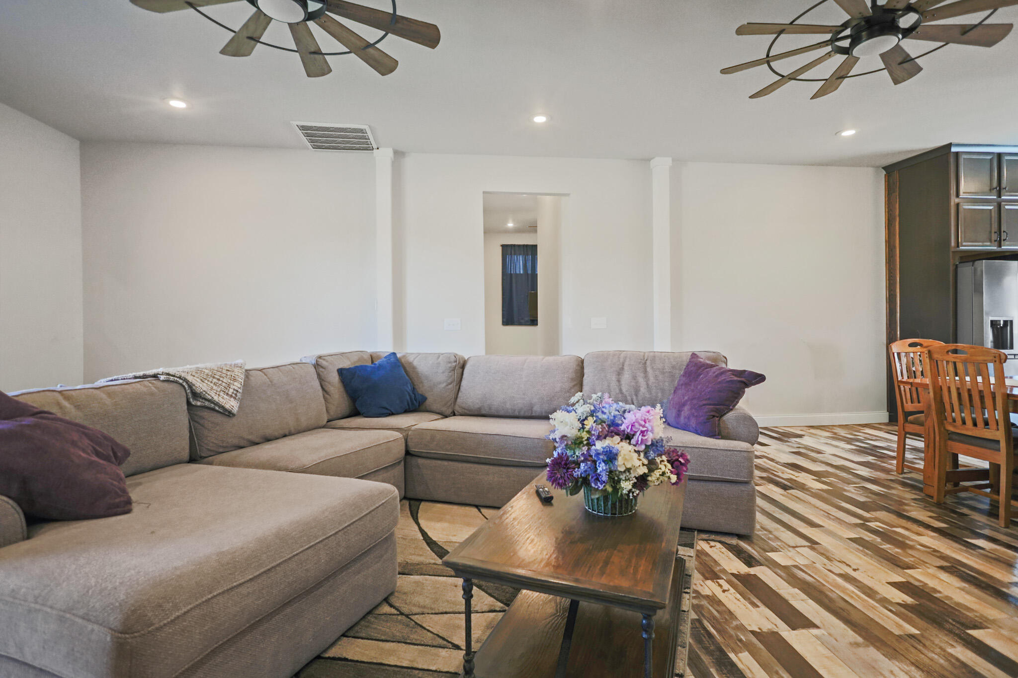 301 Fagan Road Snyder, TX 79549 - Photo 23 of 102 a living room with furniture