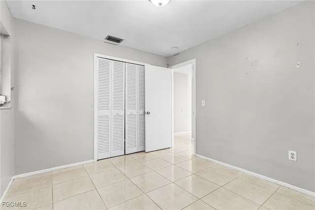 $225,000 | 4555 Vinsetta Avenue, North Fort Myers, FL 33903