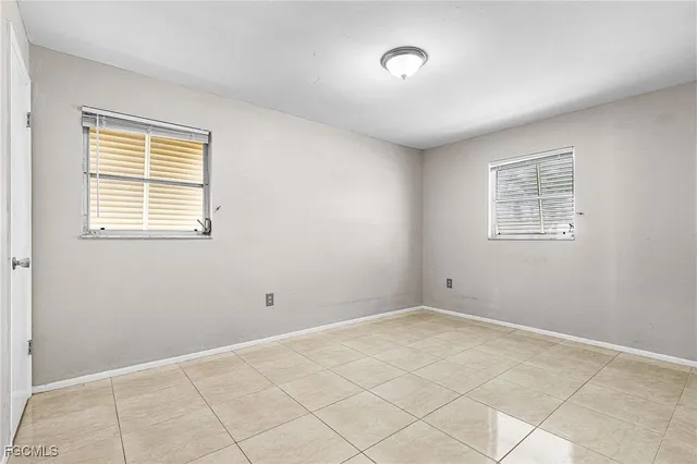 $225,000 | 4555 Vinsetta Avenue, North Fort Myers, FL 33903