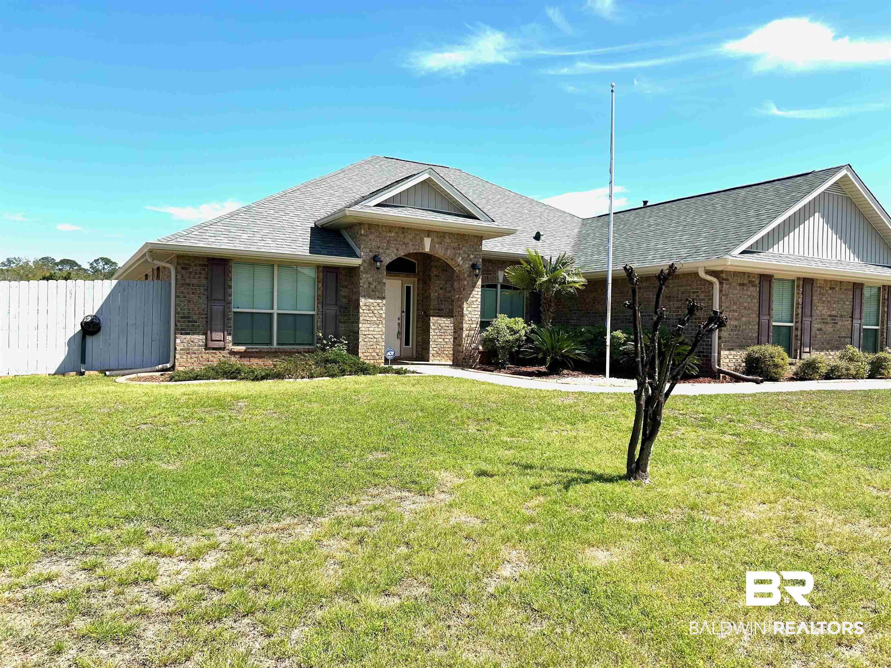 19056 Tralee Court Foley, AL 36535 - Photo 2 of 34
