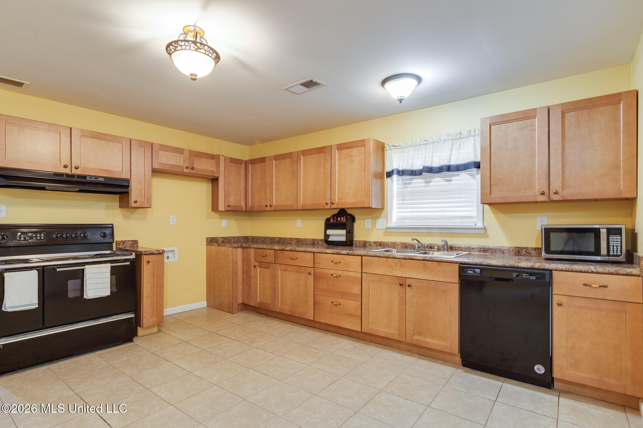 2015 Tulane Road Nesbit, MS 38651 - Photo 13 of 37 2015 Tulane Road-13