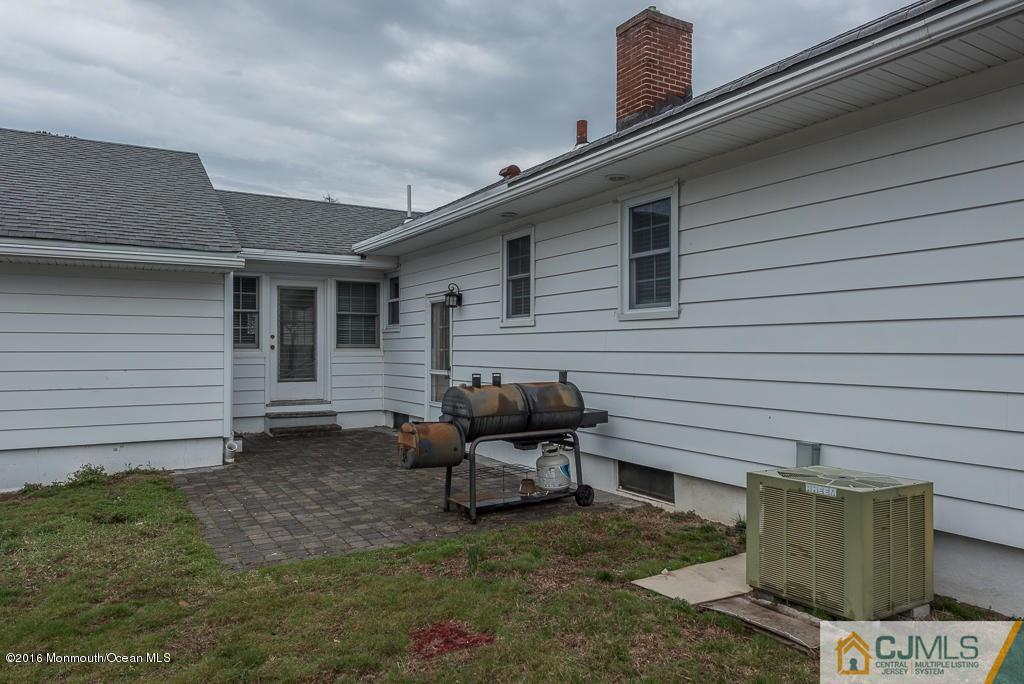 409 Wakefield Road Neptune, NJ 07753 - Photo 22 of 22 Gallery Image 22