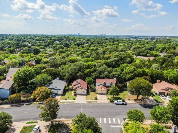 $2,100 | 12004 Thompkins Drive, Austin, TX 78753