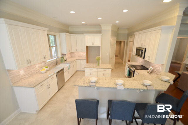 6454 Clear Pointe Court Mobile, AL 36618 - Photo 13 of 23
