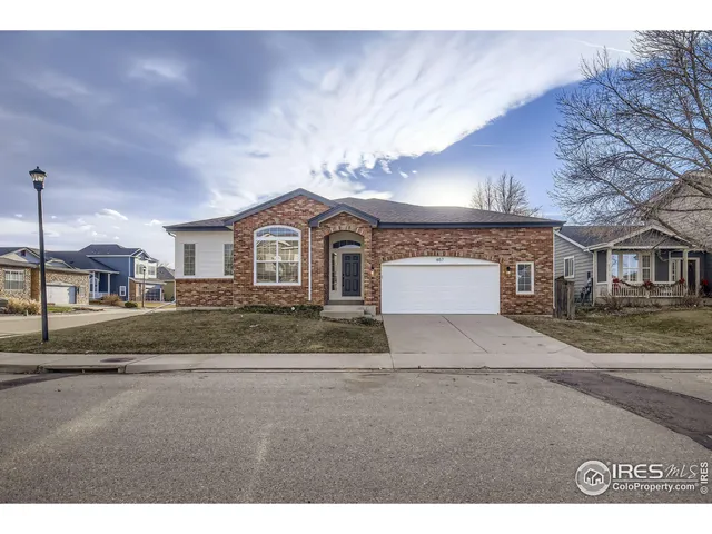 $624,800 | 657 Clarendon Drive, Longmont, CO 80504