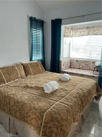 $2,950 | 222 9th Street, Huntington Beach, CA 92648