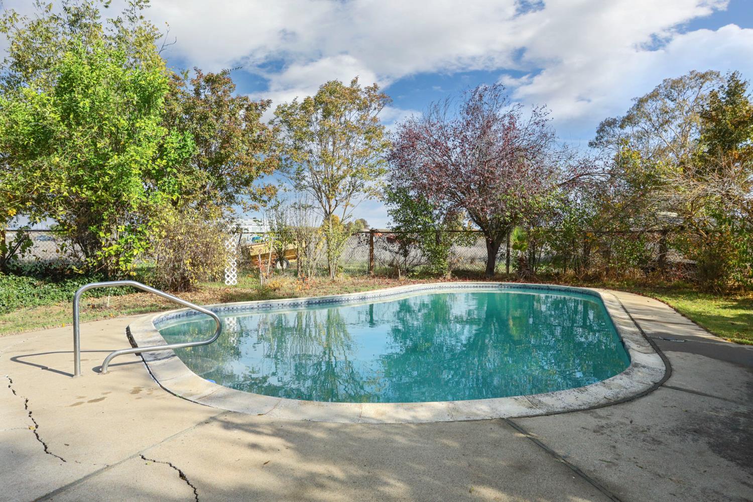 25523 East Groves Road Farmington, CA 95230 - Photo 53 of 65 a view of swimming pool