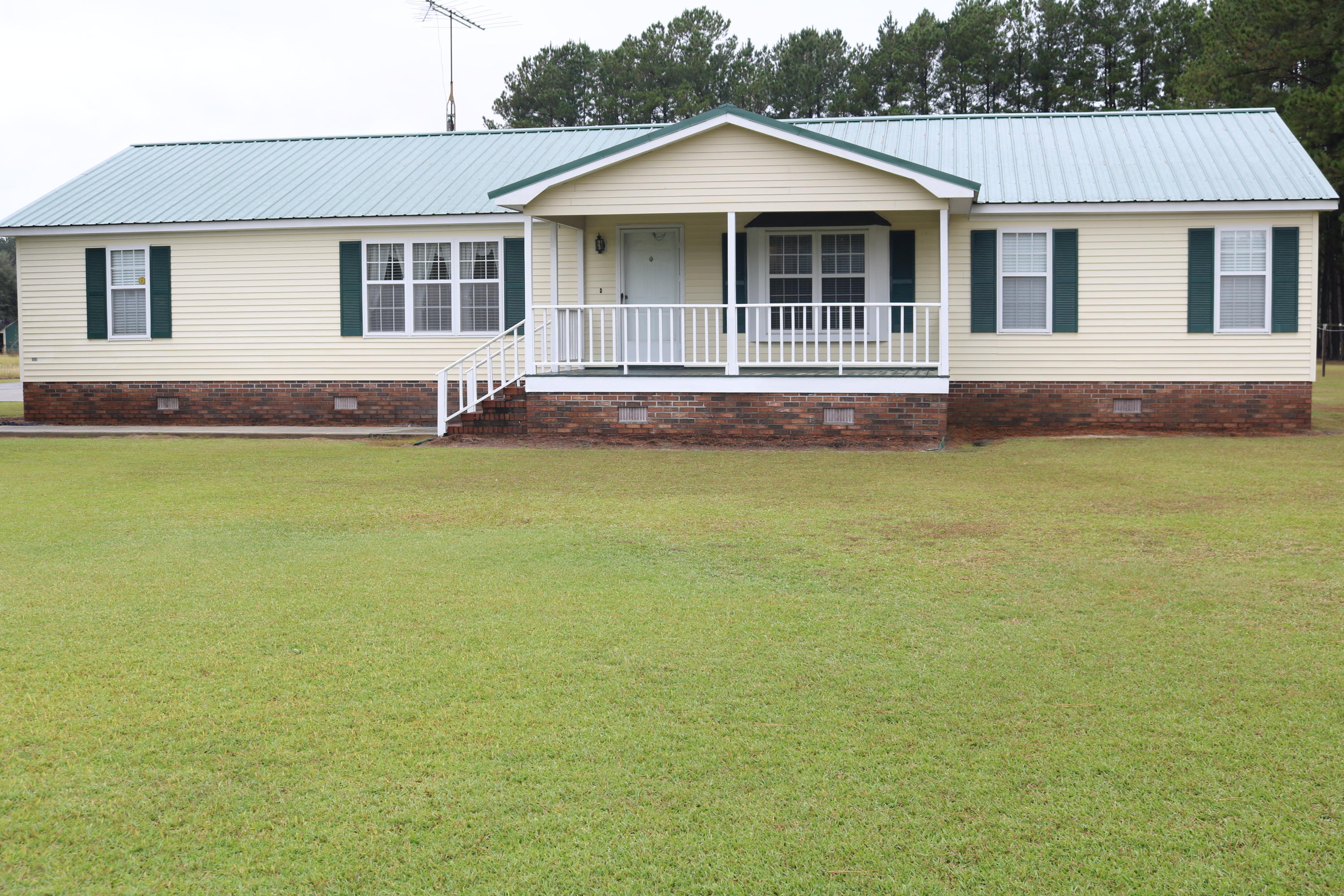 1625 Maple Ridge Road Walterboro, SC 29488 - Photo 58 of 62 IMG_4147