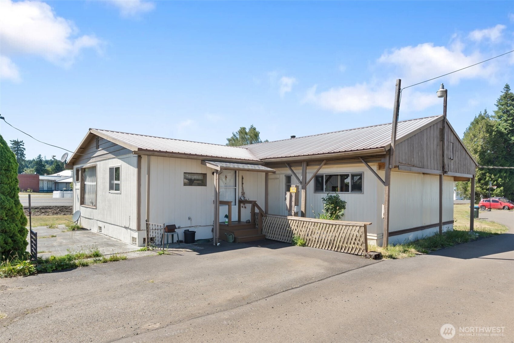 520 North Main Street, Unit F Pe Ell, WA 98572 - Photo 21 of 31 a view of house and street