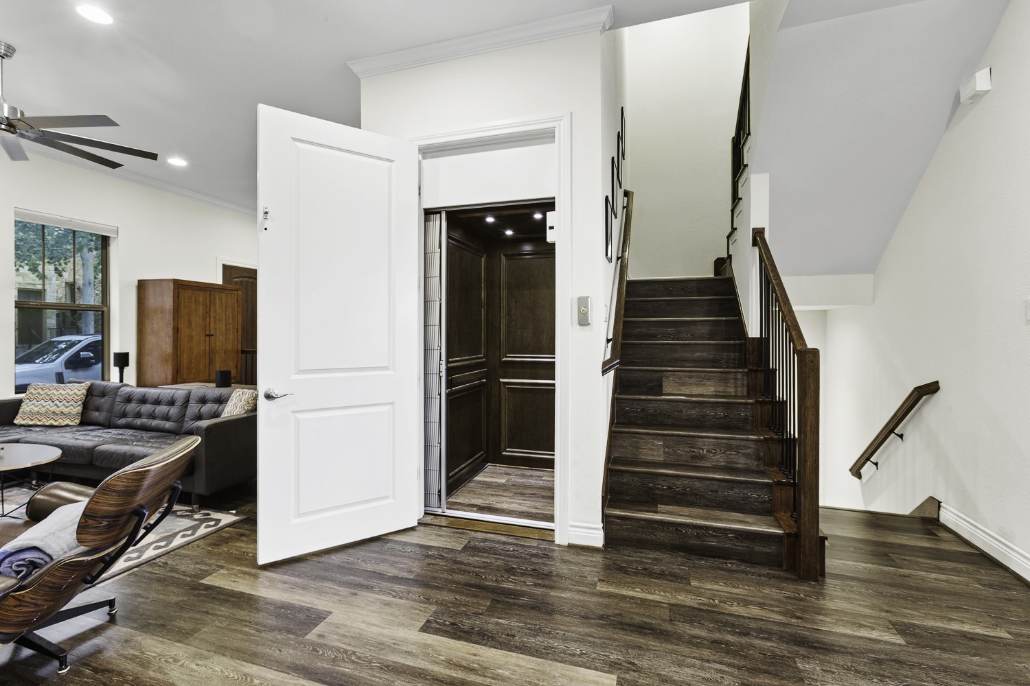 221 Adams Street Georgetown, TX 78628 - Photo 7 of 35 a view of entryway with livingroom and wooden floor