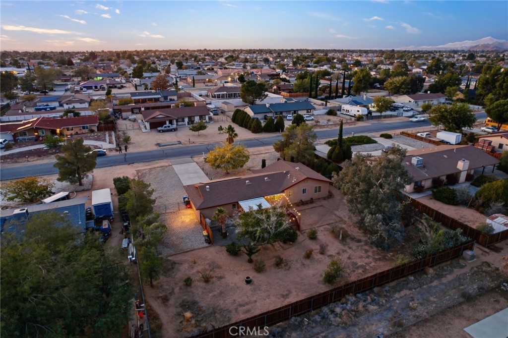 12785 Morning Star Road Apple Valley, CA 92308 - Photo 4 of 24