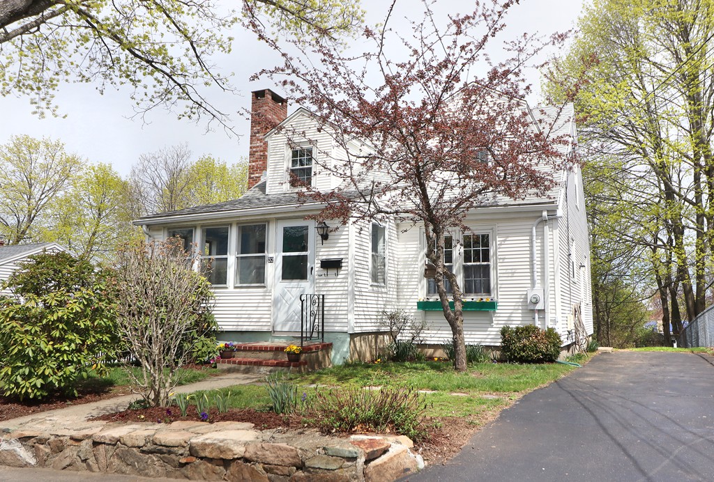32 Arlington Road Dedham, MA 02026 - Photo 26 of 26 Gallery Image 26