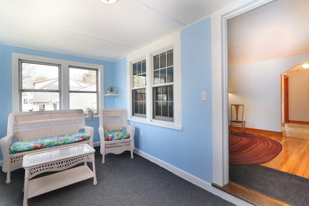 32 Arlington Road Dedham, MA 02026 - Photo 3 of 26 Gallery Image 3