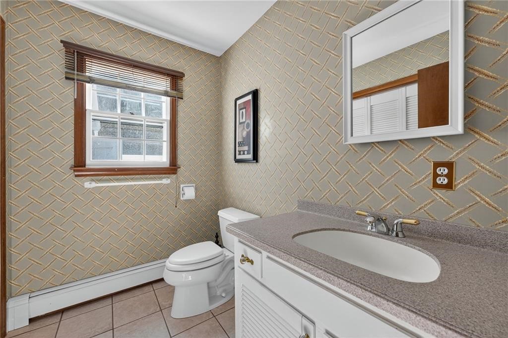 26 Windward Drive Westerly, RI 02891 - Photo 17 of 41