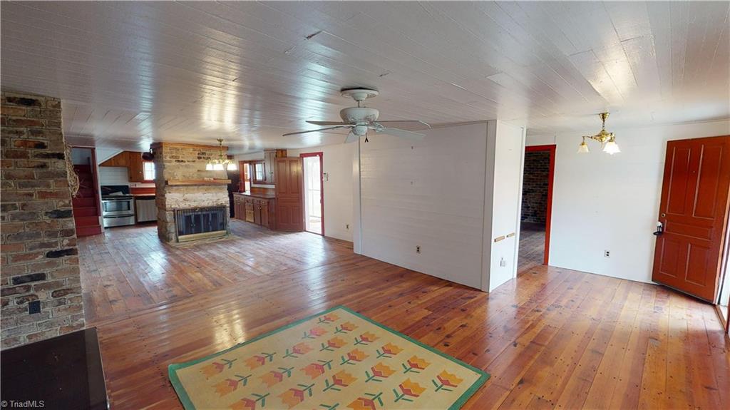 12617 Traphill Road Traphill, NC 28685 - Photo 14 of 30 Gallery Image 14