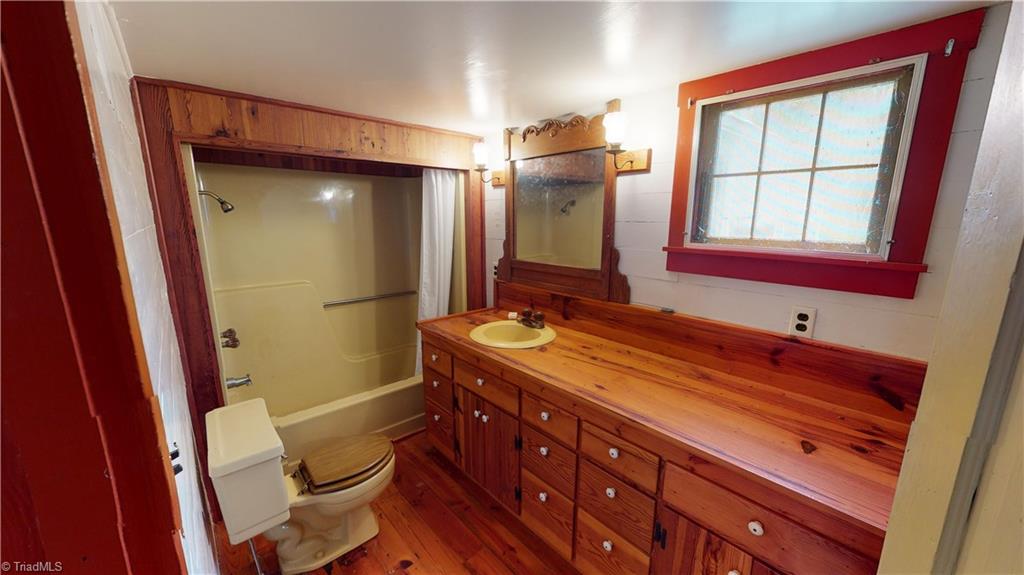 12617 Traphill Road Traphill, NC 28685 - Photo 17 of 30 Gallery Image 17
